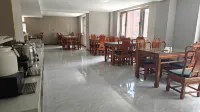 Super 8 Select Hotel (Bayi Road, Shanghai New High-speed Railway Station) Hotels in Fuxin