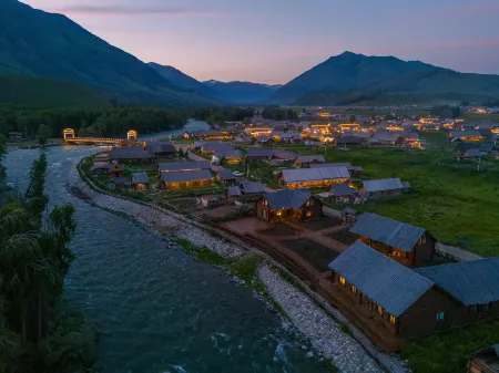 HeMu xinfuyuanzi Отели рядом с достопримечательностью «Hemu Observation Deck»