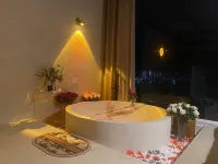 Man·qixi Jiangjing Vacation Apartment (Dongjiang Lake Scenic Area Yanjiang Xi Road) Hotel a Zixing