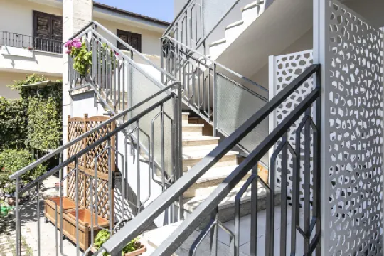 DOMINA Guest House - Luxory Room Отели рядом с Аэропорт Фьюмичино