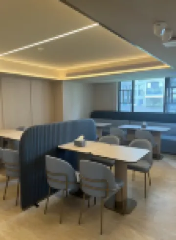Lejoy Shangpin Hotel (Xiangxiang Yumen Commercial Street Store)