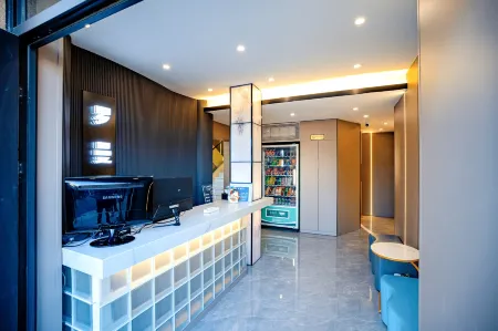 Luoman Business Hotel