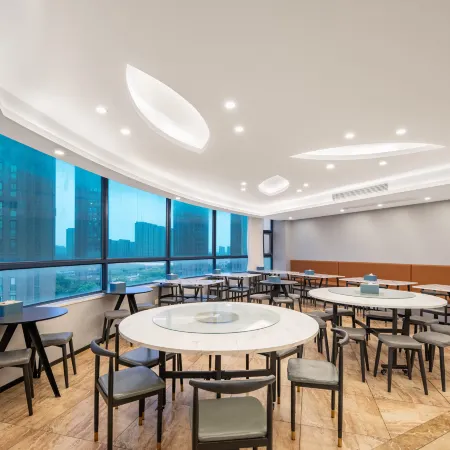 Mengsu Hotel International (Linping Sports Center)