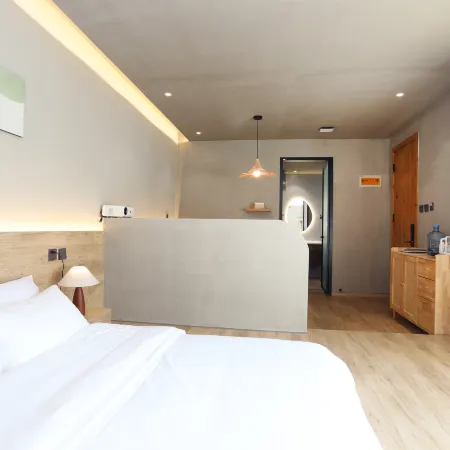 Q+ Honghoufang Homestay (Yesanpo Bailixia)