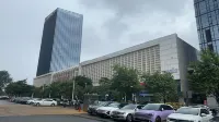 Fengjing Holiday Hotel (Nanning East Station South Square)