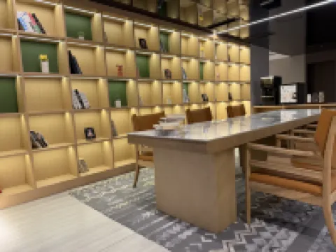 AI Lives In The Future Hotel（Chengdu Yingbin Avenue Jinke North Road Subway Station Branch ）