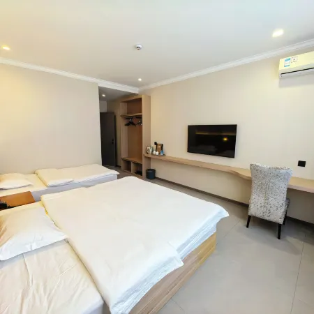 Pengcheng Holiday Hotel
