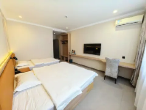 Pengcheng Holiday Hotel