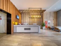 Xingchenju E-Sports & Cinema Homestay (Huaihai North Road, EGao Plaza Branch) Hotels in Huai'an