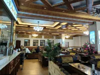 Purang Tarqing Grand Hotel