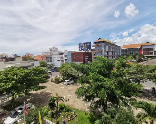 Subhamitra Hotel Hua Hin 후아힌 시계탑 주변 호텔