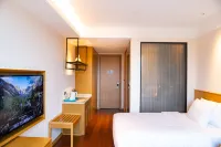 Grand New Century Nanshan Heyuan Hot Spring Resort - balcony