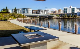 Mercure Sunshine Coast Kawana Waters