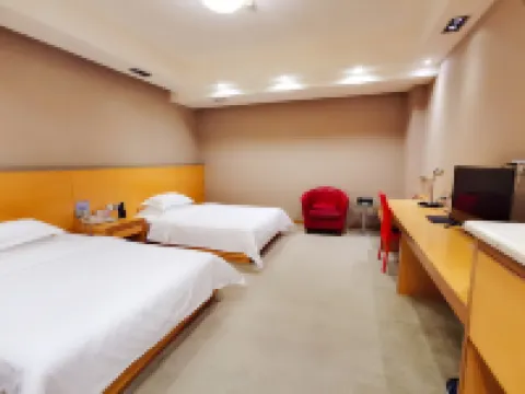 發國ホテル（大連普蘭店鉄道駅） 浜海路周辺のホテル