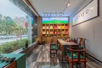 Celebrity XiangYang Hotel