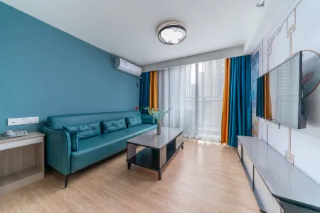 Longguang Apartment Hotel (Dawang Jiangjunshan Sports Park Branch) Отели рядом с достопримечательностью «Sihui Square»