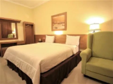 Parai Beach Resort Telengria Hotels in Pacitan Regency