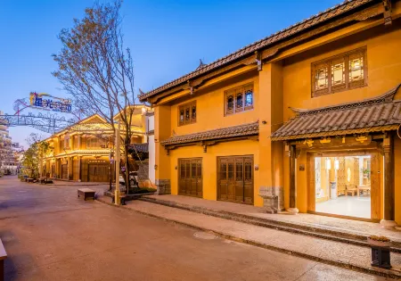 Fuxian Lake Yunpan Shangju