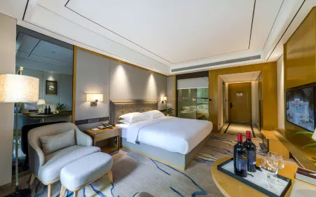 Yijing Guanlan Hotel