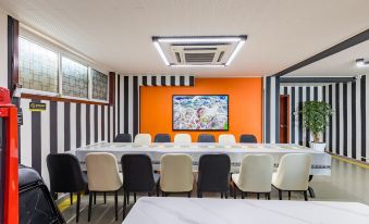 Tinghai Wutuobang Homestay (Weihai Ocean Science and Technology Museum Branch)