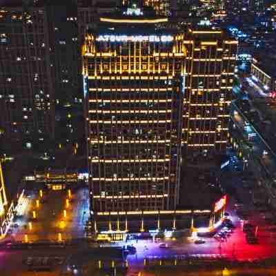 上饒站鳳凰中大道亞朵酒店 Hotel Exterior