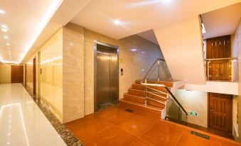 Q+ Baide Boutique Hotel (Humble Administrator's Garden Store, Guanqian Street, Suzhou)