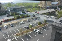 大悟鉑悦豪曼酒店 - 停車場