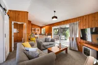 آركواي موتل آند شاليه فنادق في واناكا