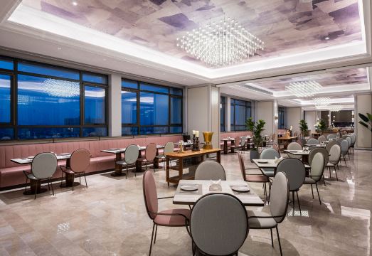 Mercure 친황다오 다운타운 로비