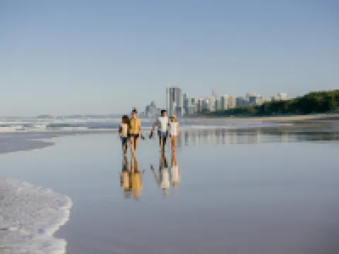 ซีเวิลด์รีสอร์ท โรงแรมในMain Beach