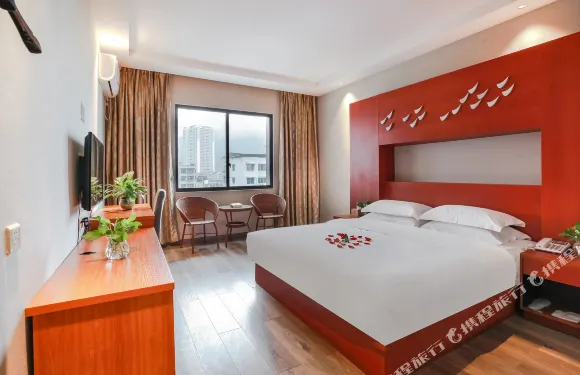 石阡臨江樓大酒店