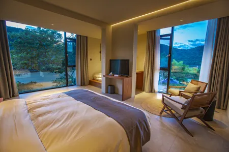 Huangshan zhihuanyunxiu light luxury holiday Отели рядом с достопримечательностью «Dongtianwan Scenic Spot»