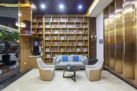 Yeste Hotel (Napo) - Bãi đậu xe