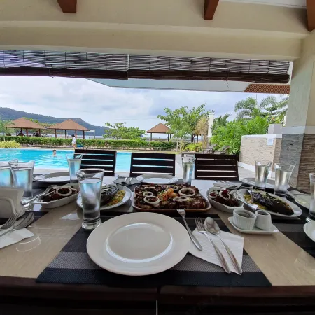 Rsam Beach Resort by Cocotel