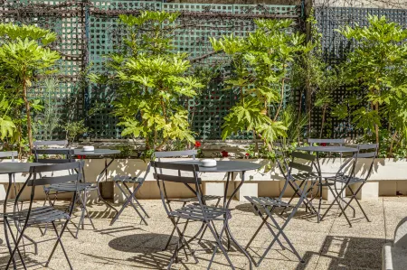 Suites & Hôtel Helzear Etoile