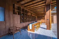 Yongding Earth Building Duilu · Shengheng Building World Heritage Home Stay - 바
