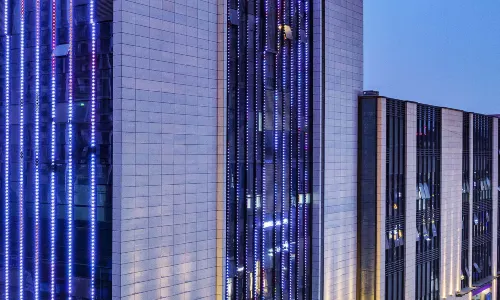 Ya'an Times Tianjie Atour Hotel