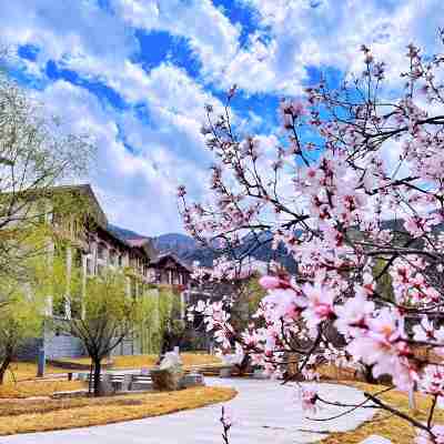 林芝工布莊園希爾頓酒店 Hotel Exterior