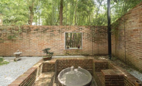 Little White Homestay