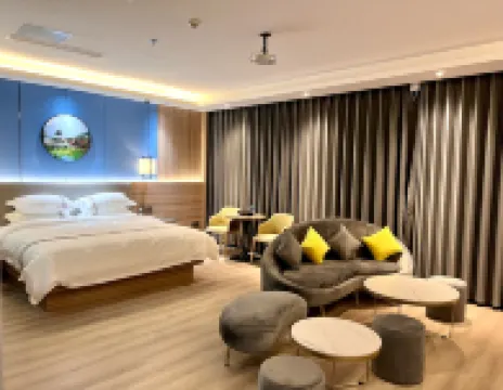Longshan Bicika Hotel