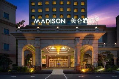 Madison Hotel Shanghai Gongkang Hotel in zona Shanghai Jiguang Polytechnic College
