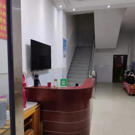 Xinglong Hotel