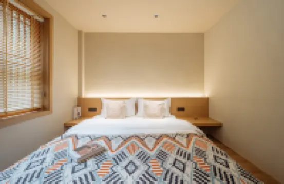 Floral Hotel  · Pan'an chujianshanshe hotel