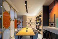Ni Hao Hotel (Changchun Nanhu Park Northeast Normal University)
