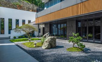 Huangshan Qinman Resort Hotel