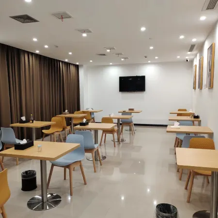 Convenient New Town Hotel