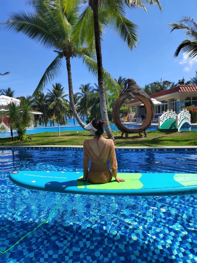 South China Hotel Sanya Over view