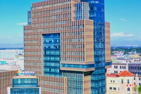 SUNHOLA International Hotel