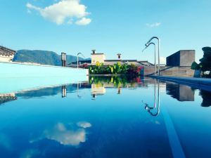 Tengchong Kaichen Hot Spring Hotel