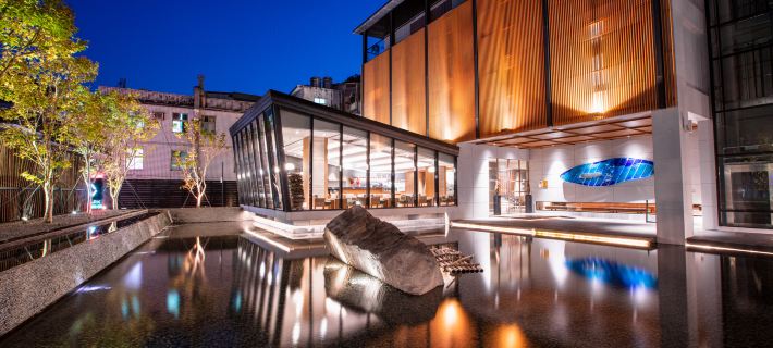 エレガンス璞石温泉会館 烏来新北 新北市のホテル